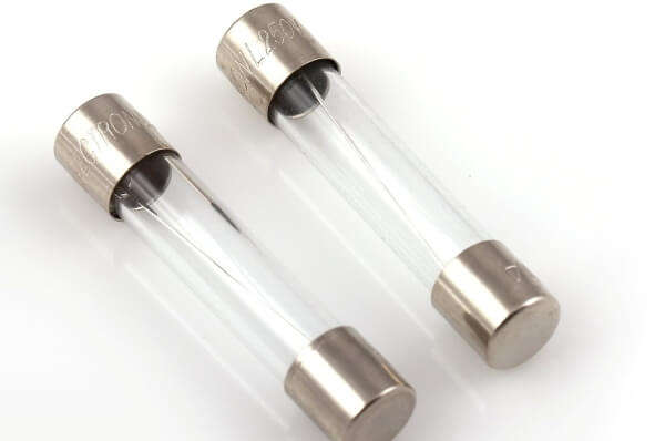 用于“ia”和“ib”保护等级的熔断器的浇封要求